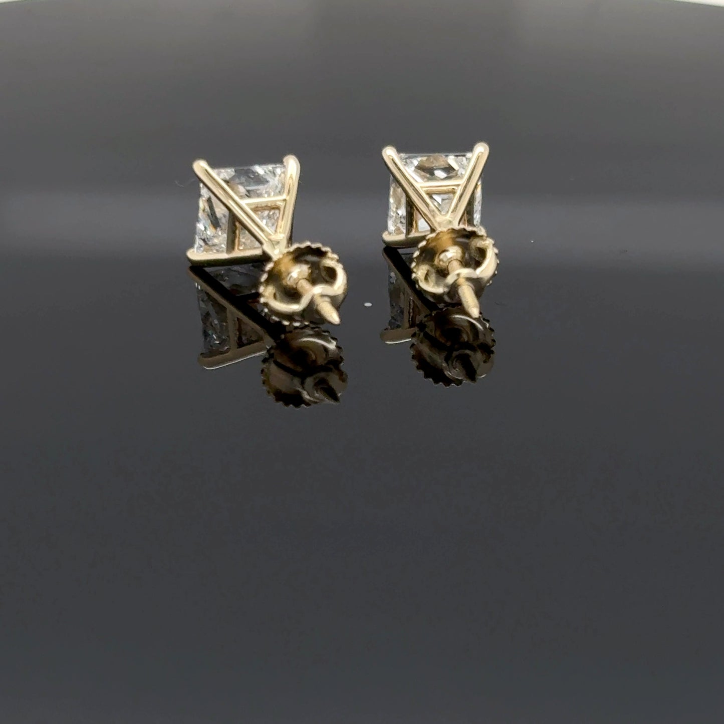 14kt Yellow Gold Princess Cut Lab Grown Diamond Studs (Screwback)
