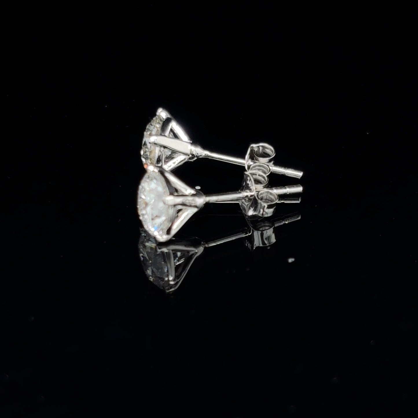 14kt White Gold Round Lab Grown Diamond Studs (Pushback)